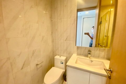 Condominio de 2 dormitorios en Bangkok, Tailandia № 157733 - foto 16