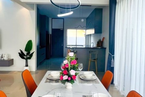 Casa de 3 dormitorios en Pattaya, Tailandia № 157730 - foto 14