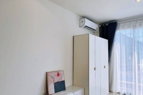 Casa de 3 dormitorios en Pattaya, Tailandia № 157730 - foto 4
