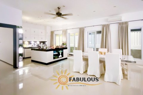 Villa in Pa Klok, Thailand 2 Schlafzimmer № 179258 - Foto 2