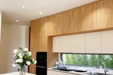 Villa in Bang Tao, Thailand 3 bedrooms № 179254 - photo 10