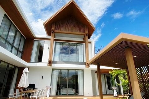Villa in Bang Tao, Thailand 3 bedrooms № 179254 - photo 13