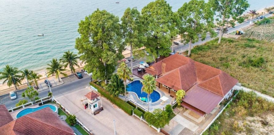 Chalet de 5 dormitorios en Sattahip, Tailandia № 118984
