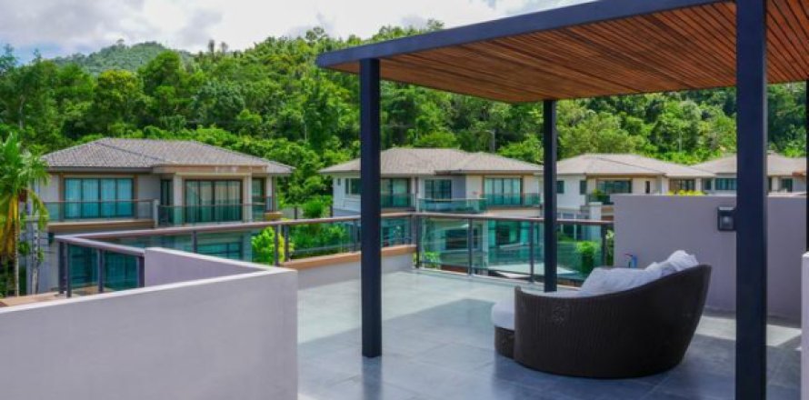 Casa de 3 dormitorios en Kathu, Tailandia № 203044