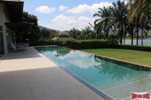 Casa de 4 dormitorios en Kathu, Tailandia № 203043 - foto 5