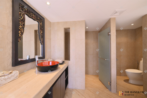 Condominio de 3 dormitorios en Bangkok, Tailandia № 186420 - foto 8