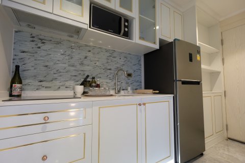 Condo on Jomtien Beach, Pattaya, Thailand, 2 bedrooms  № 165622 - photo 5