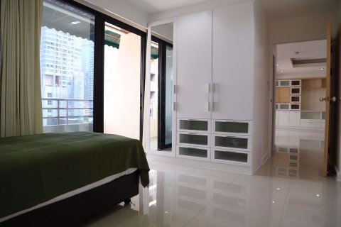 Condominio de 2 dormitorios en Bang Rak, Bangkok, Tailandia № 54189 - foto 6