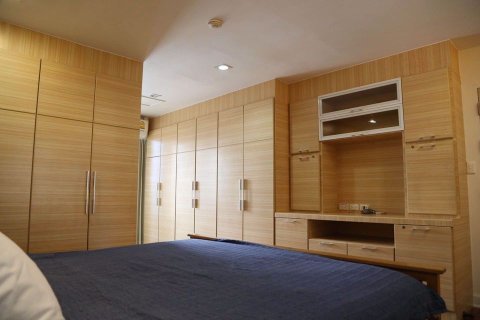 Condominio de 2 dormitorios en Bang Rak, Bangkok, Tailandia № 54189 - foto 4