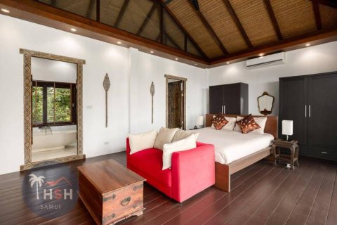 Chalet de 3 dormitorios en Chaweng Beach, Ko Samui, Tailandia № 179937 - foto 6