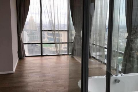 Condominio de 2 dormitorios en Sathon, Bangkok, Tailandia № 144096 - foto 6