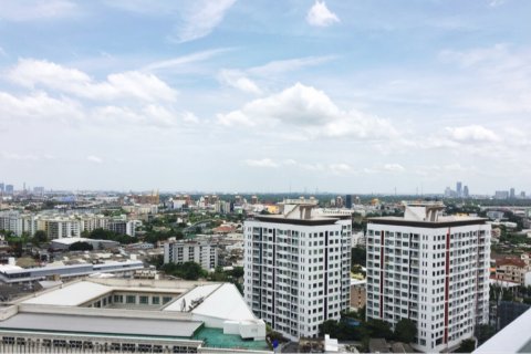 Condominio de 1 dormitorio en Phra Khanong, Bangkok, Tailandia № 144094 - foto 7