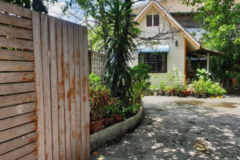Estudio en Bangkok, Tailandia № 144091