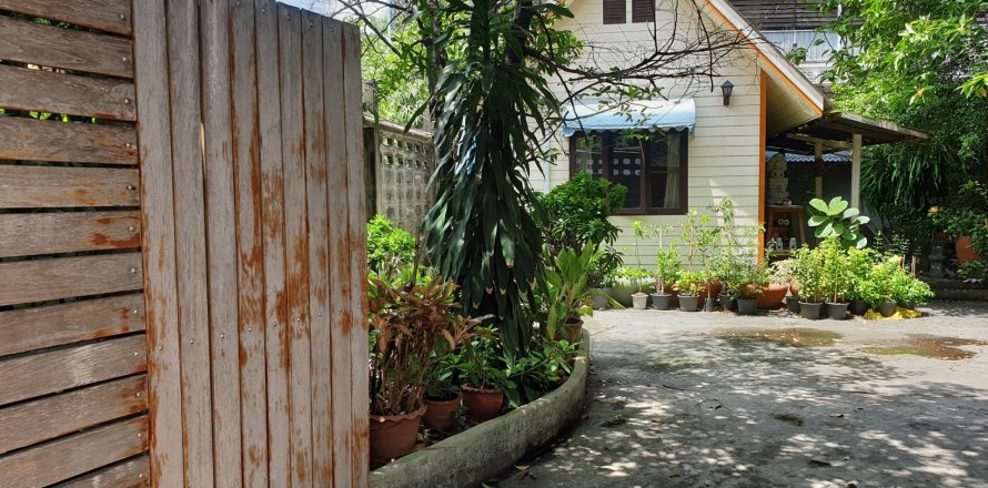 Estudio en Bangkok, Tailandia № 144091