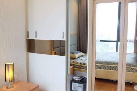 Condominio de 1 dormitorio en Bangkok, Tailandia № 144095 - foto 6