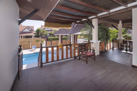 Estudio en Bang Lamung, Tailandia № 119145 - foto 4