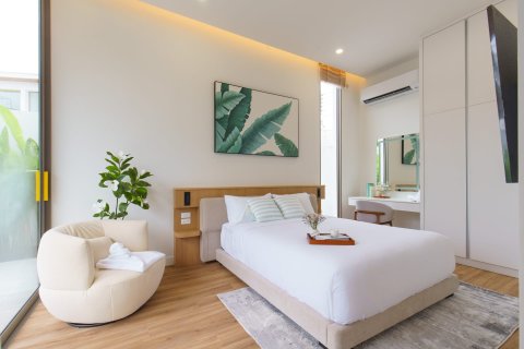 Chalet de 4 dormitorios en Rawai, Tailandia № 70964 - foto 10