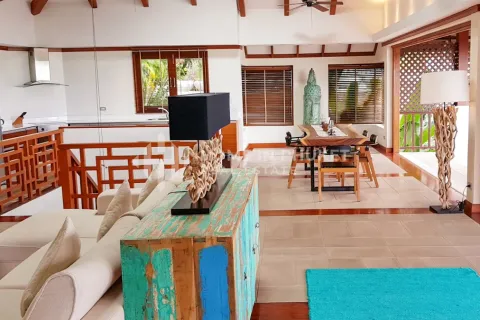 Casa de 2 dormitorios en Patong, Tailandia № 205933 - foto 7