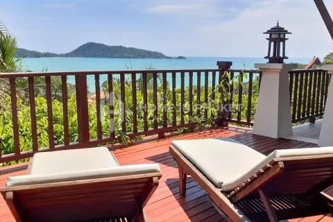 Casa de 2 dormitorios en Patong, Tailandia № 205933 - foto 16