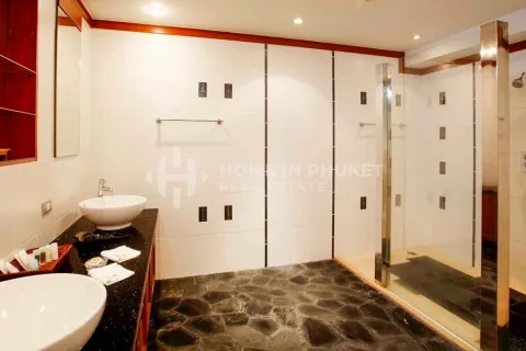 Casa de 2 dormitorios en Patong, Tailandia № 205933 - foto 20