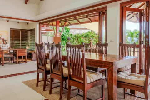 Casa de 3 dormitorios en Patong, Tailandia № 205936 - foto 9