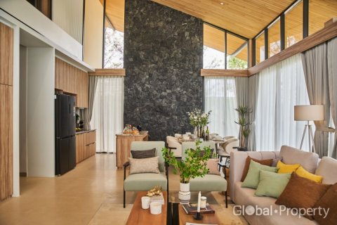 Casa de 4 dormitorios en Pattaya, Tailandia № 163987 - foto 10