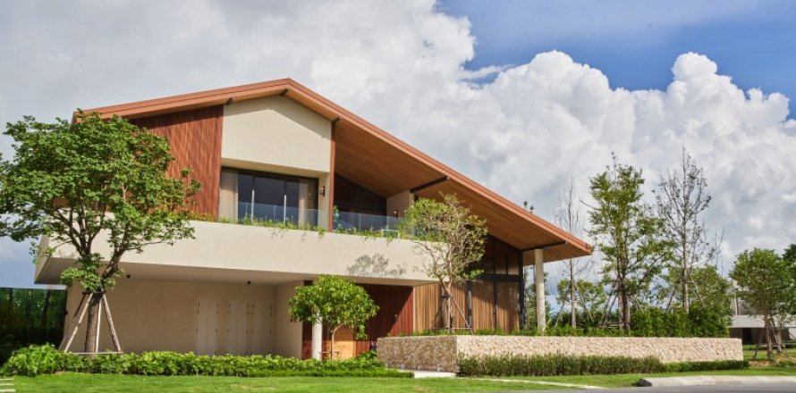Casa de 4 dormitorios en Pattaya, Tailandia № 163987