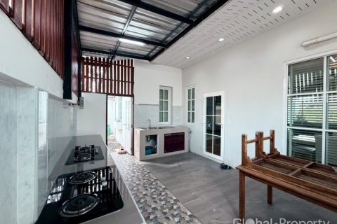 Casa de 5 dormitorios en Pattaya, Tailandia № 163989 - foto 29