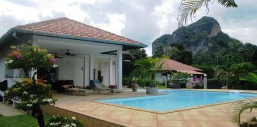 Chalet de 3 dormitorios en Ao Nang, Tailandia № 202563