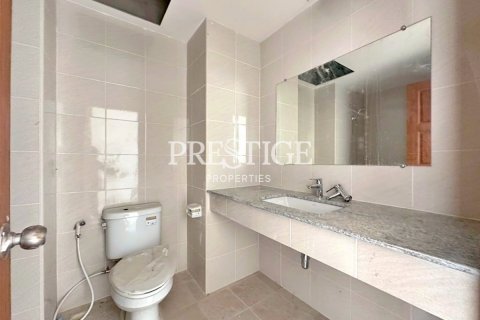 Condo in Pattaya, Thailand, 3 bedrooms  № 197613 - photo 16
