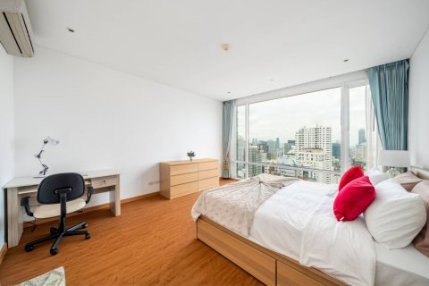Condominio de 2 dormitorios en Bangkok, Tailandia № 180753 - foto 13
