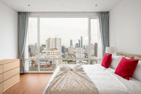 Condominio de 2 dormitorios en Bangkok, Tailandia № 180753 - foto 14