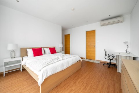 Condominio de 2 dormitorios en Bangkok, Tailandia № 180753 - foto 16