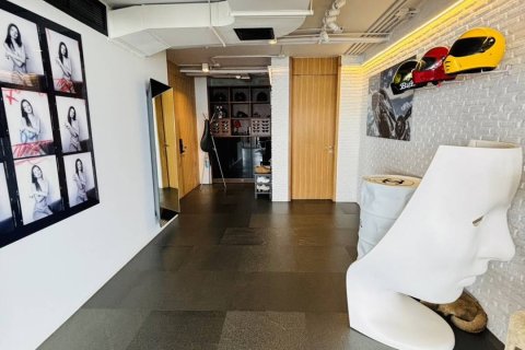 Condominio de 3 dormitorios en Bangkok, Tailandia № 180755 - foto 12