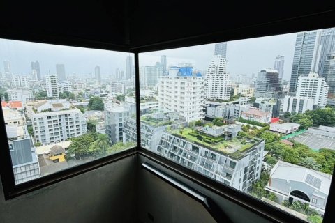 Condominio de 3 dormitorios en Bangkok, Tailandia № 180755 - foto 14