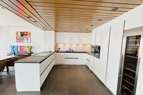 Condominio de 3 dormitorios en Bangkok, Tailandia № 180755 - foto 5