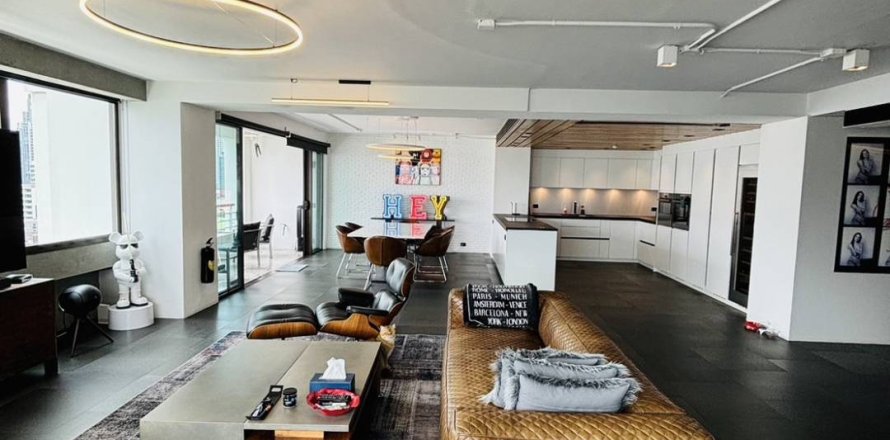 Condominio de 3 dormitorios en Bangkok, Tailandia № 180755
