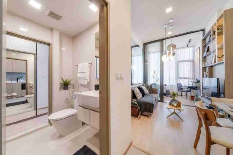 Condominio de 1 dormitorio en Phaya Thai, Bangkok, Tailandia № 183728 - foto 9
