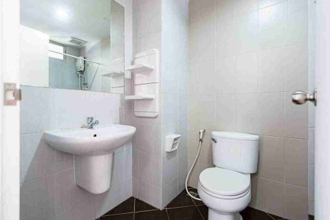 Condominio de 2 dormitorios en Bangkok, Tailandia № 183574 - foto 5