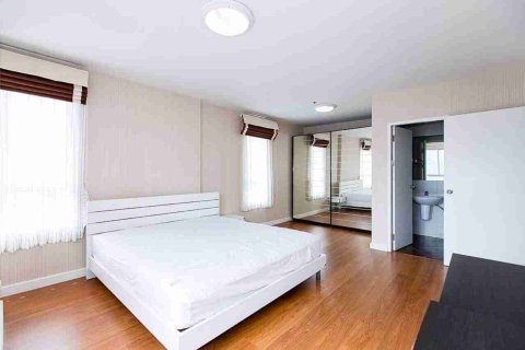 Condominio de 2 dormitorios en Bangkok, Tailandia № 183574 - foto 8