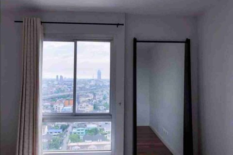 Condominio de 2 dormitorios en Thonburi, Bangkok, Tailandia № 183578 - foto 6