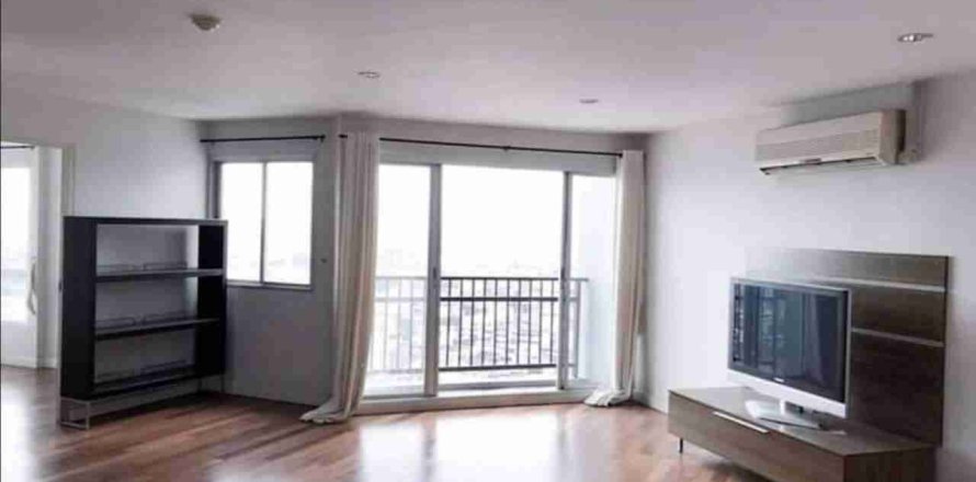 Condominio de 2 dormitorios en Thonburi, Bangkok, Tailandia № 183578