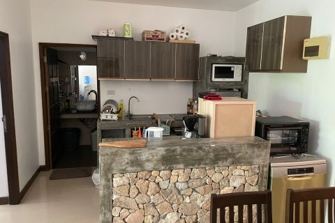 Chalet de 3 dormitorios en Chaweng Beach, Ko Samui, Tailandia № 180109 - foto 4