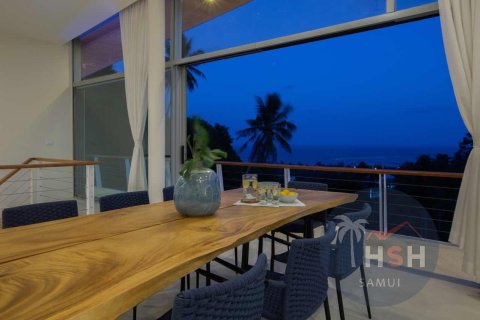 Chalet de 4 dormitorios en Ko Samui, Tailandia № 180104 - foto 9