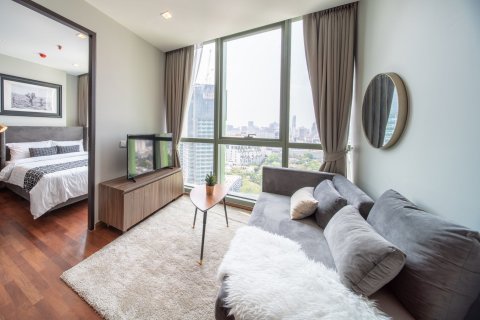 Studio dans le Condo à Ratchathewi, Bangkok, Thaïlande  № 139574