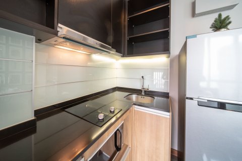 Studio in the Condo in Ratchathewi, Bangkok, Thailand  № 139574 - Foto 14