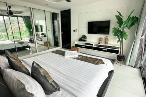 Ático de 3 dormitorios en Kathu, Tailandia № 134603 - foto 7