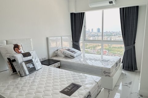 Condo à Bang Lamung, Thaïlande, 2 chambres № 174032 - photo 6