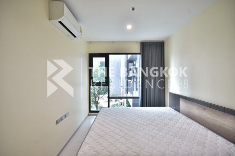 Condominio de 1 dormitorio en Bangkok, Tailandia № 188267 - foto 2