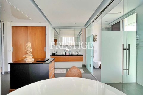 Condo à Pattaya, Thaïlande, 3 chambres № 198733 - photo 13